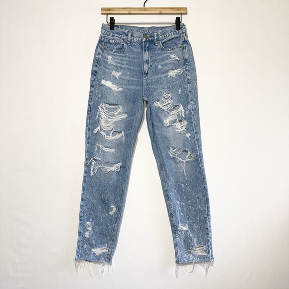 American Eagle Outfitters Denim - American Eagle Mom Jeans Womens Size 4 Distressed Ripped Light Wash Denim